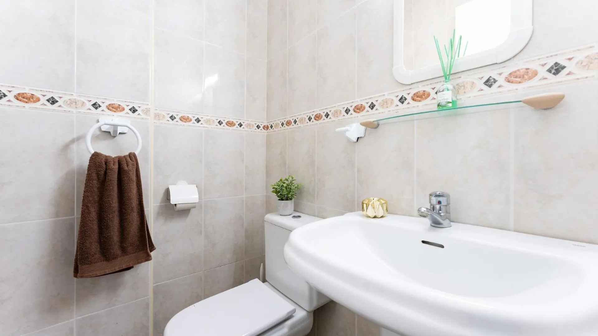Malagasuite Fuengirola Seaside Penthouse شقة