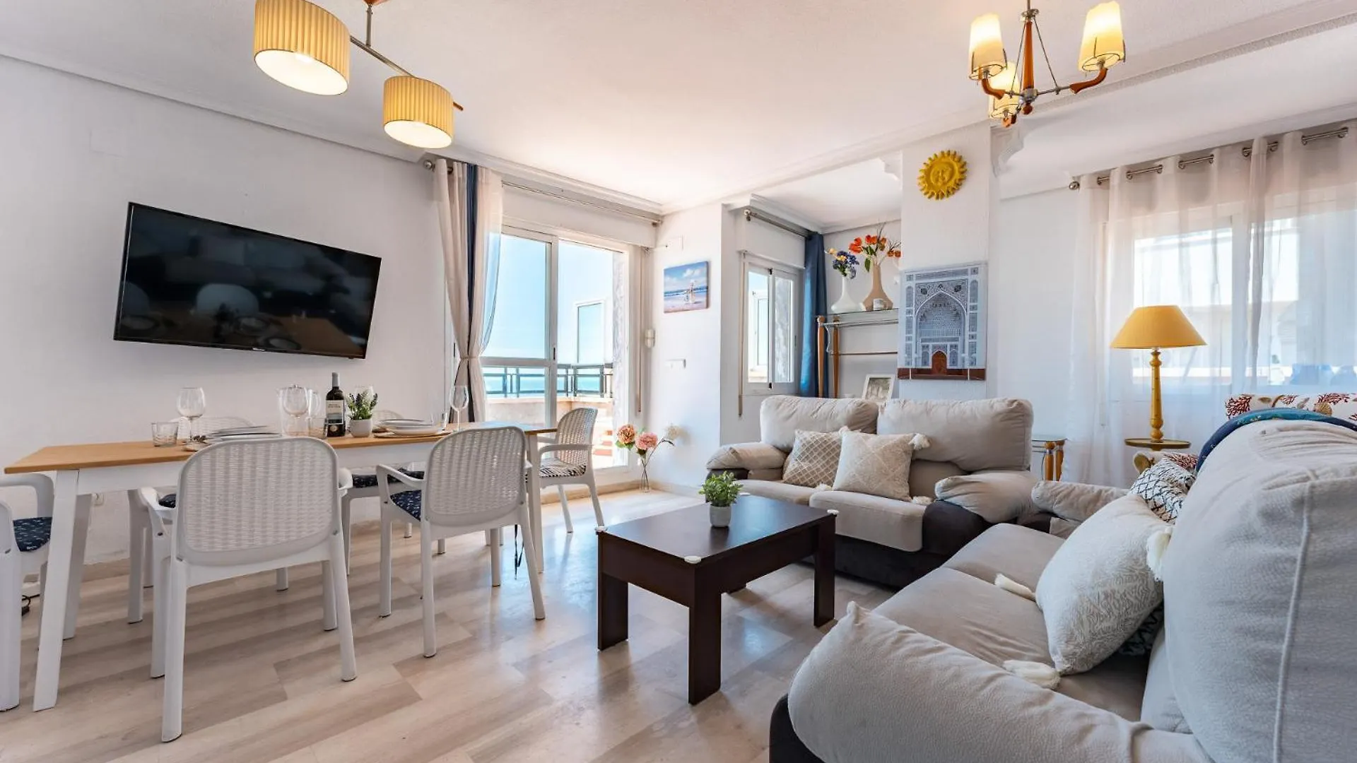 شقة Malagasuite Fuengirola Seaside Penthouse