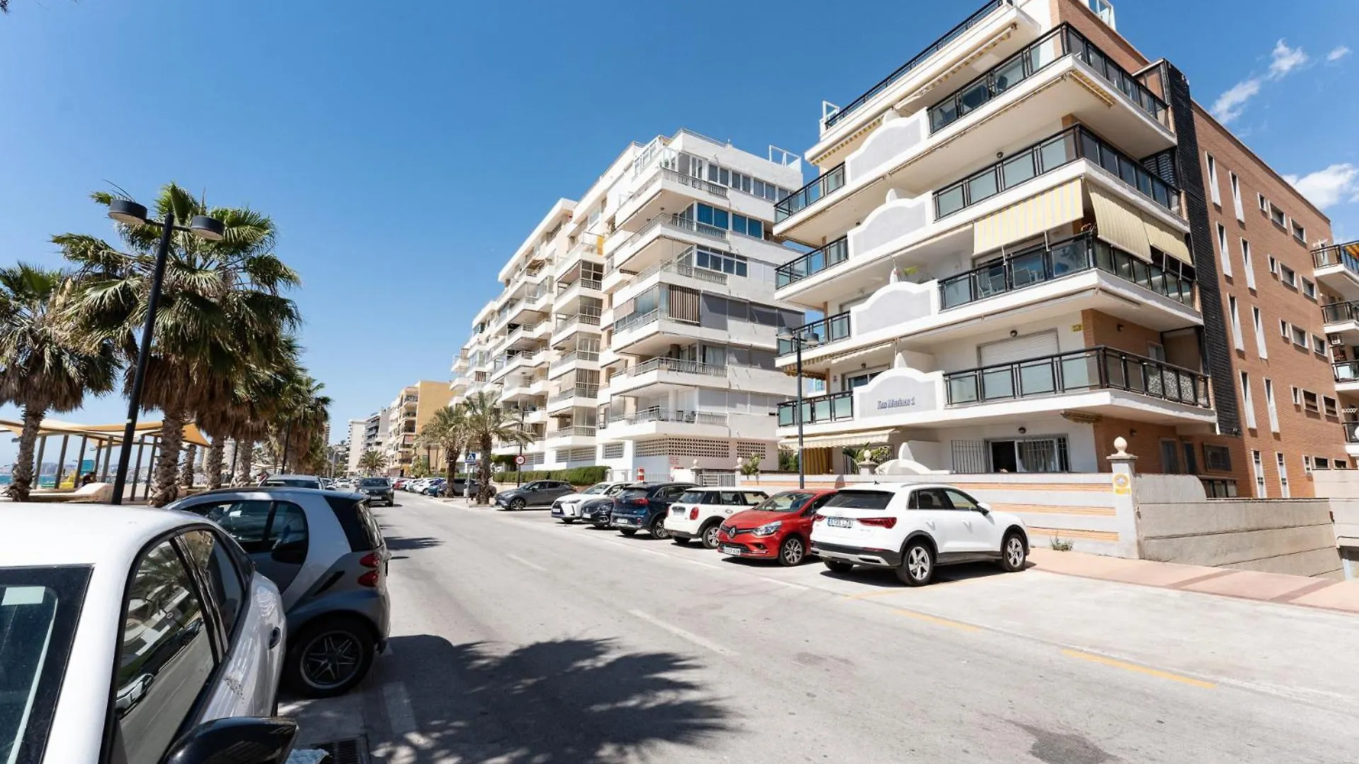Malagasuite Fuengirola Seaside Penthouse شقة